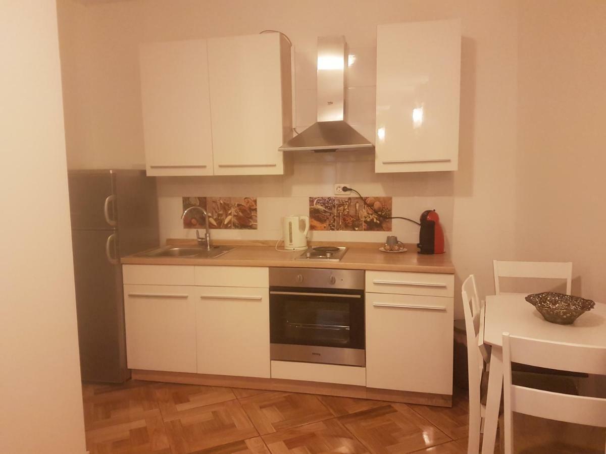 Studio Apartman Via 希贝尼克 外观 照片